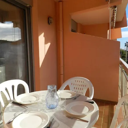 Bo240-a09 4 Couchages Les Mimosas