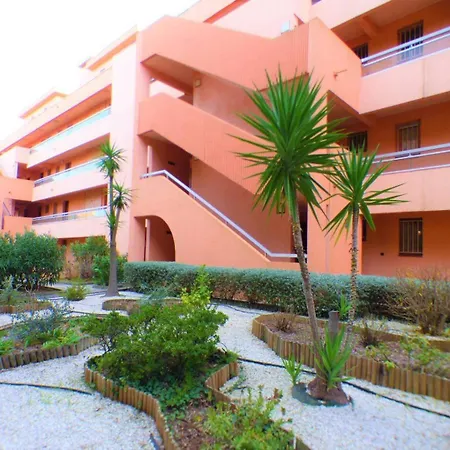 Bo240-a09 4 Couchages Les Mimosas * Bormes-les-Mimosas